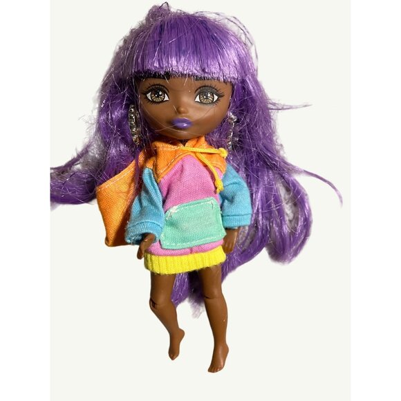 Barbie Extras Mini #7 Doll Purple Hair & Colorful Outfit - Picture 1 of 8